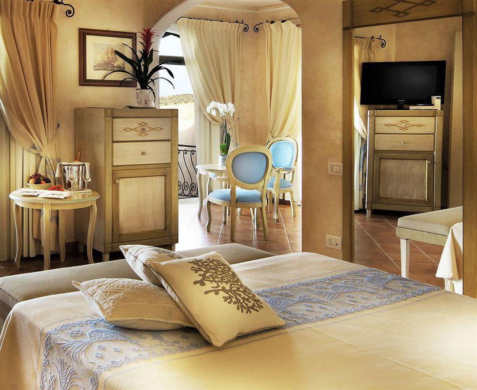 Colonna Resort Country & Sporting Club Porto Cervo Bagian luar foto